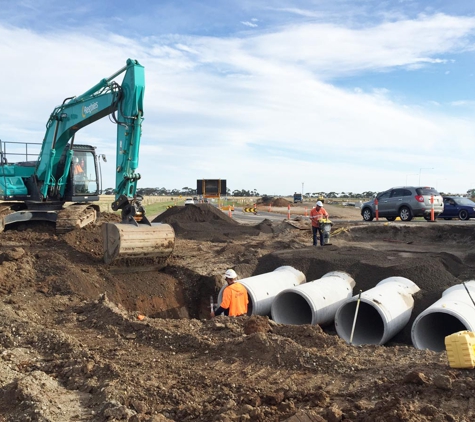 Begbie's Contracting - Haddon, VIC. Pipe Installation Services