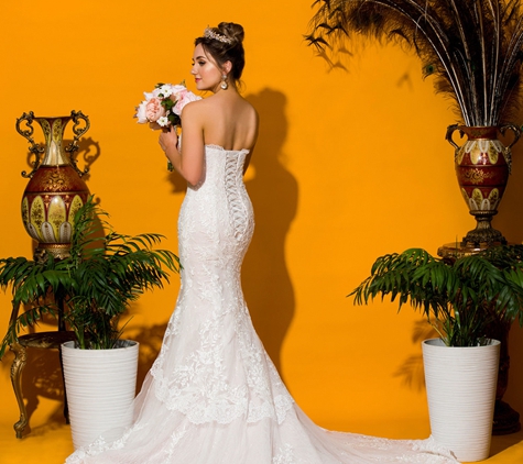 Bella E La Bestia Bridal - Maribyrnong, VIC
