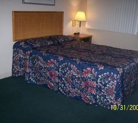 Grand View Motel - Beaver Dam, WI