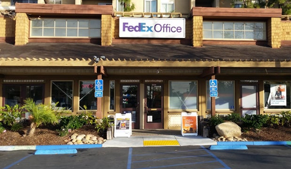 FedEx Office Print & Ship Center - San Diego, CA