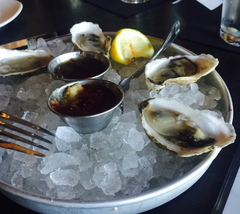 Legal Sea Foods - Cambridge, MA. Oysters! Oysters! Oysters!