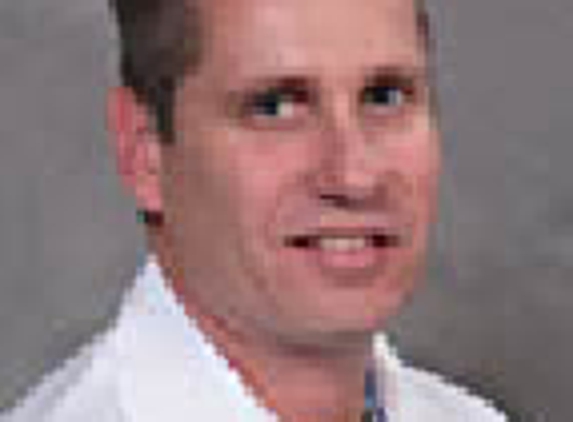 Dr. Christopher Loewe, MD - Fraser, MI