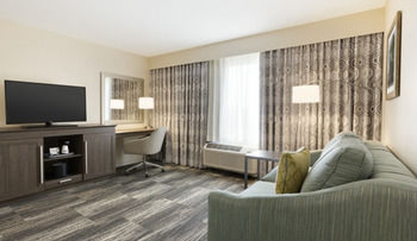 Hampton Inn & Suites Niles/Warren - Niles, OH