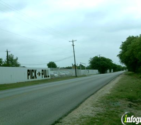 Low Price Auto Glass - San Antonio, TX