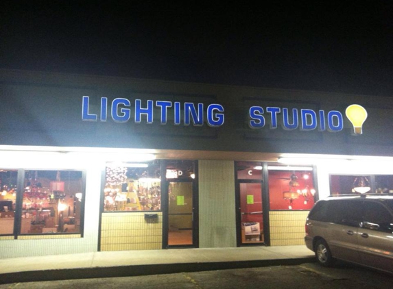 Long Lighting Studio - Topeka, KS