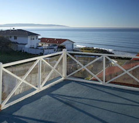 The Tides Oceanview Inn & Cottages - Pismo Beach, CA