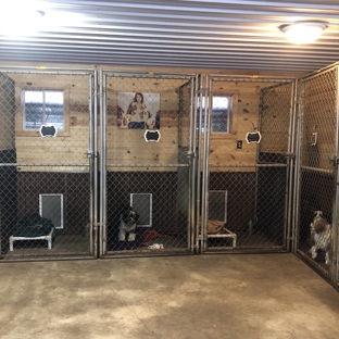 Ri Lee Kennels - Oconto Falls, WI. Newly remodeled indoor outdoor runs