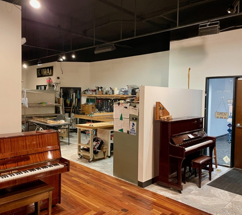 Family Piano Co - Waukegan, IL