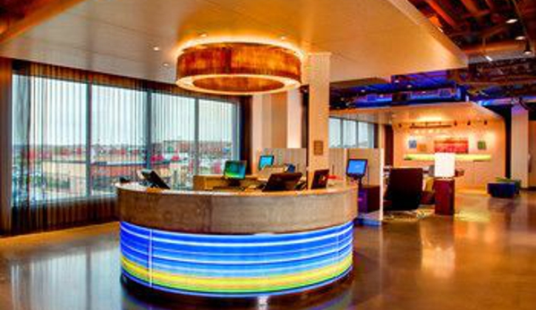 Aloft Hotels - Leawood, KS