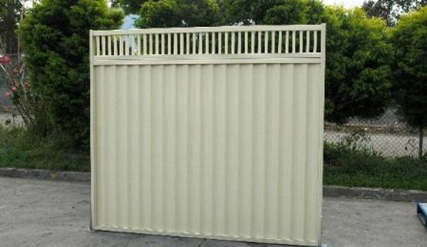 Peak Fencing - Peakhurst, NSW