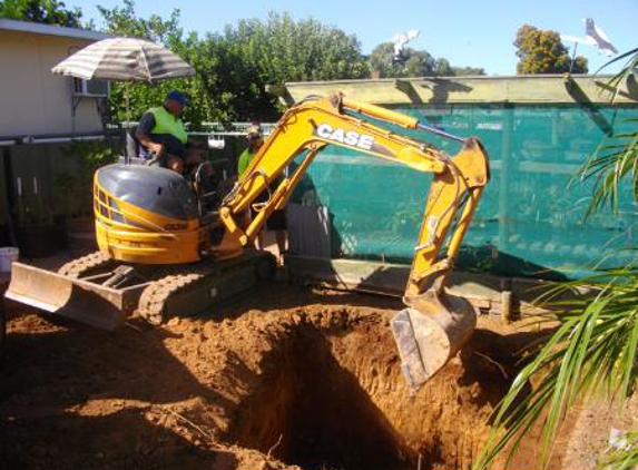 B&H Excavations - Para Hills, SA