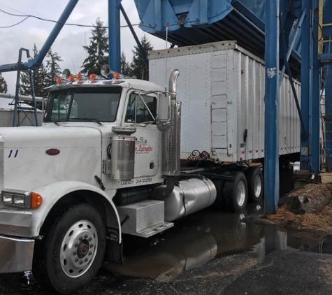 Dan Beougher Trucking LLC - Stayton, OR. Dry Sawdust Shavings sales delivered directly from Mill livestock bedding ( blueberries)nursery stock ECT