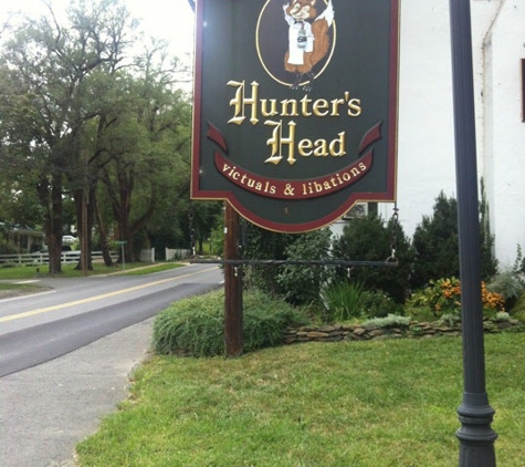 Hunter's Head Tavern - Upperville, VA