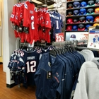 Modell's Sporting Goods