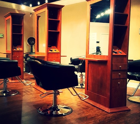 Salon 111 - Youngsville, NC