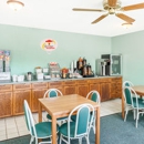 Super 8 by Wyndham Washington/Peoria Area - Hotels