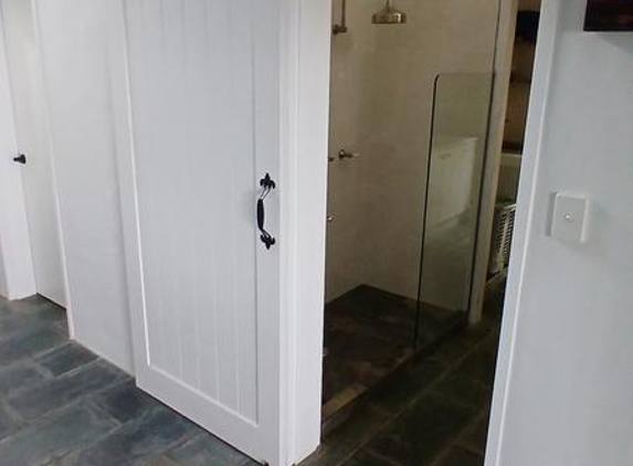 SKJ Carpentry Pty ltd - Julatten, QLD. Barn door