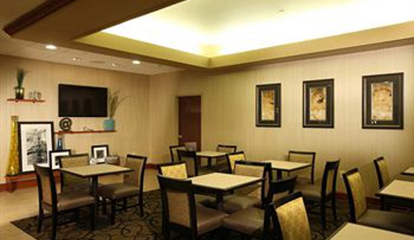 Hampton Inn Woodbridge - Woodbridge, NJ