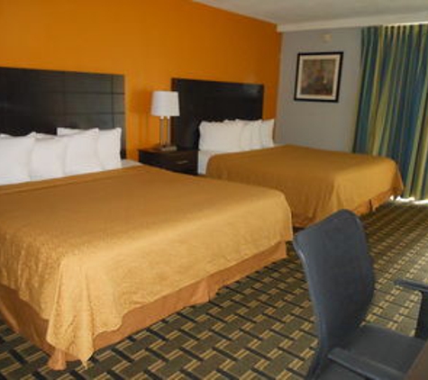 Ramada by Wyndham Davenport Orlando South - Davenport, FL