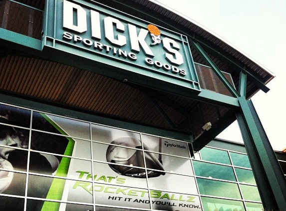 DICK'S Sporting Goods - Danvers, MA