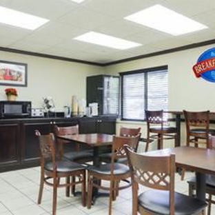 Baymont Inn & Suites - Brentwood, TN