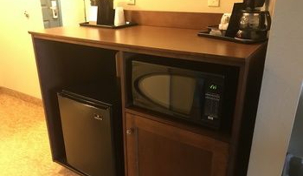 Country Inns & Suites - Winchester, VA