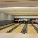 Revs Bowl Bar & Grill - Bowling