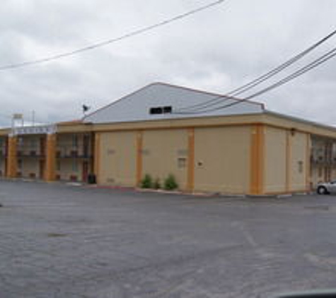 EXECUTIVE INN - Crossville, TN