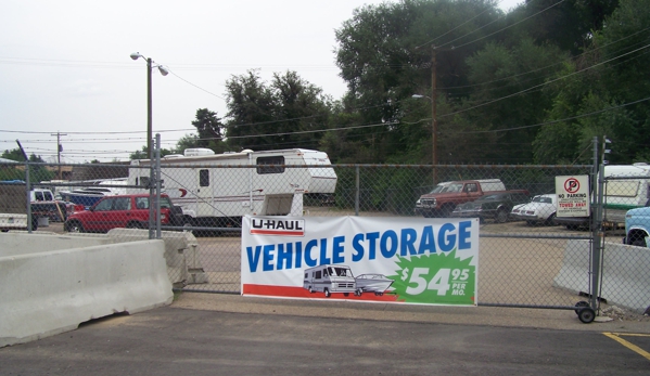 U-Haul Moving & Storage of Lakewood - Lakewood, CO