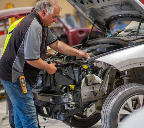 Tingay's Smash Repairs & 24 Hour Towing - RACV Partners - Castlemaine, VIC