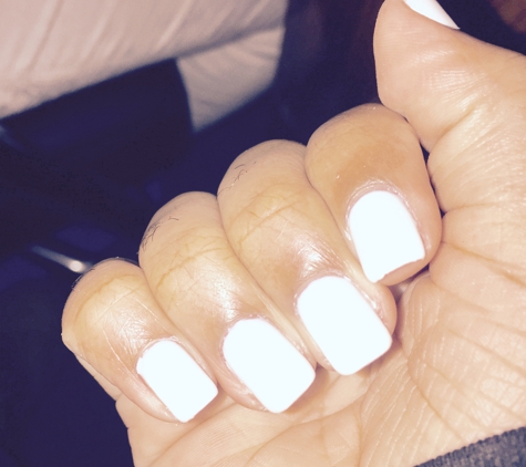 LaVie Nails & Spa - Troy, MI. My daughter loves here nails. ��������