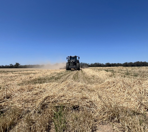 Jigg Ag Contracting - Beebo, QLD