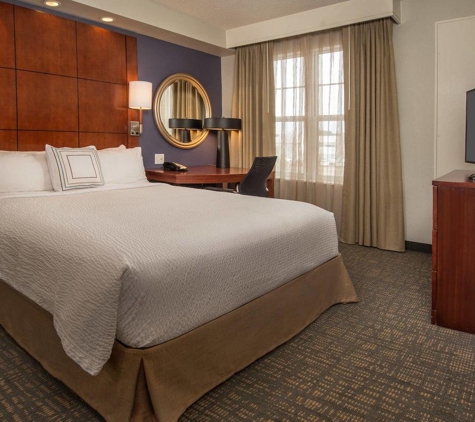 Residence Inn by Marriott Dulles Airport at Dulles 28 Centre - Sterling, VA