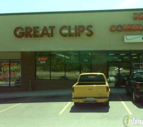 Great Clips - Festus, MO