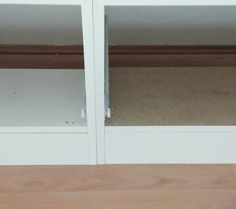 Oz Top Built In Wardrobes - Chipping Norton, NSW. The second half was just piece of carton