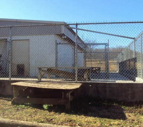 Beech Grove Stable and Kennels - Beechgrove, TN