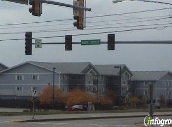 Cross Creek Apartments - Urbandale, IA