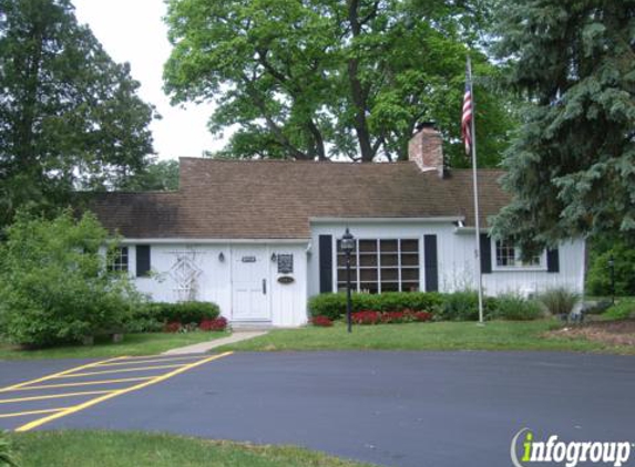 Franklin Public Library - Franklin, MI