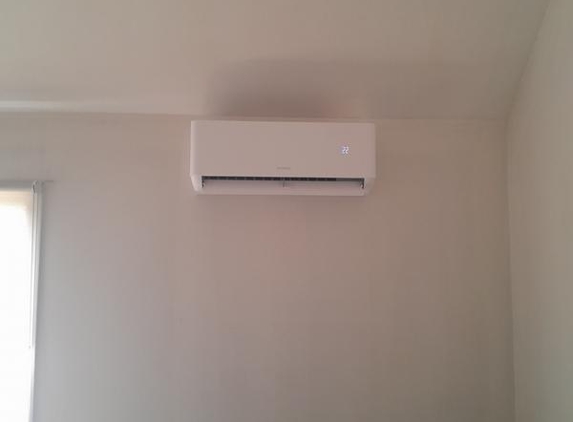 Zoom Electrical and Air Services - Revesby, NSW. New aircon installation
