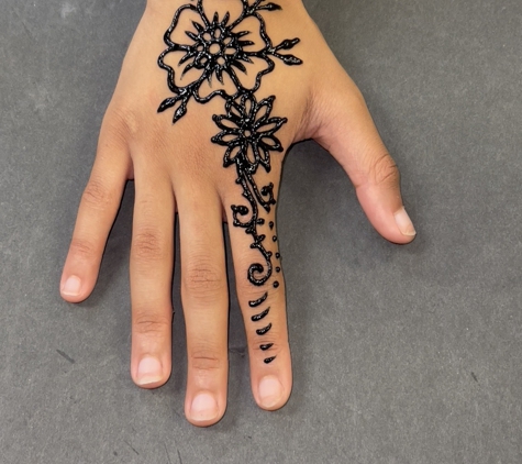 Egyptian Gifts & Henna Tattoos - Kissimmee, FL