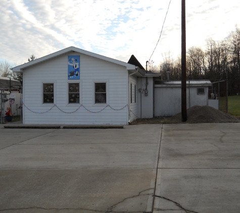 Spring Valley Kennels Inc. - Anderson, IN