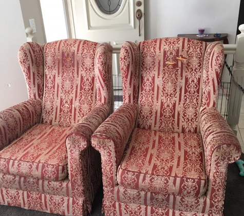 Reeder Upholstery - Tweed Heads South, NSW. old chairs