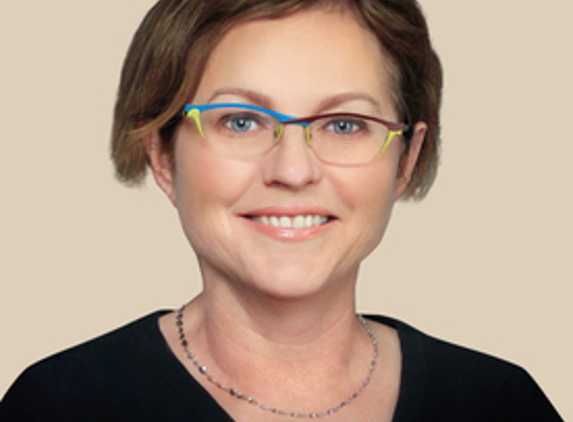 Dr. Helen A Raynham, MD - Arlington, MA