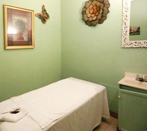 Clearwater Massage Center - Tampa, FL