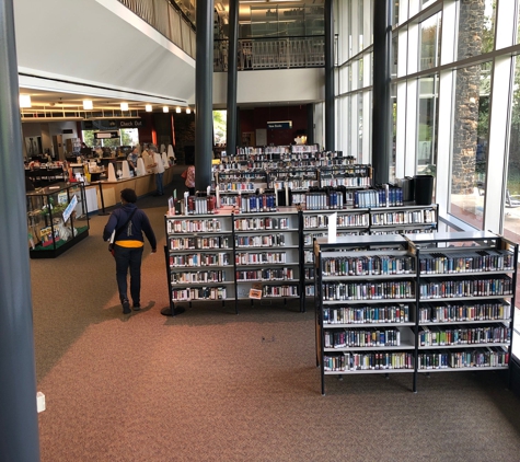 Brandywine Hundred Library - Wilmington, DE
