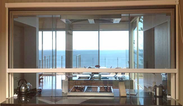 Freedom Retractable Screens - Portsmith, QLD