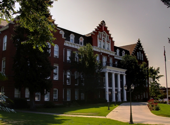 The Academy, A Merrill Gardens Community - Spokane, WA