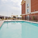 Holiday Inn Express & Suites Dinuba West by IHG - Hotels