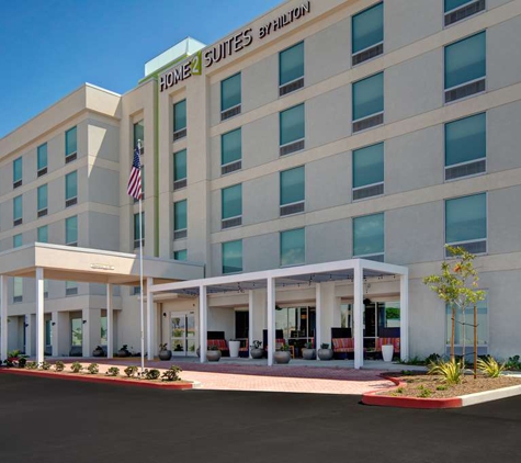 Home2 Suites by Hilton Garden Grove Anaheim - Garden Grove, CA