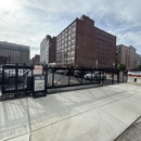 Park On Wash Ave 1000A